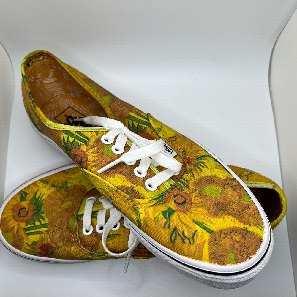 LIMITED EDITION Vans Authentic x Van Gogh Sunflowers M7 W8.5 Worn Once